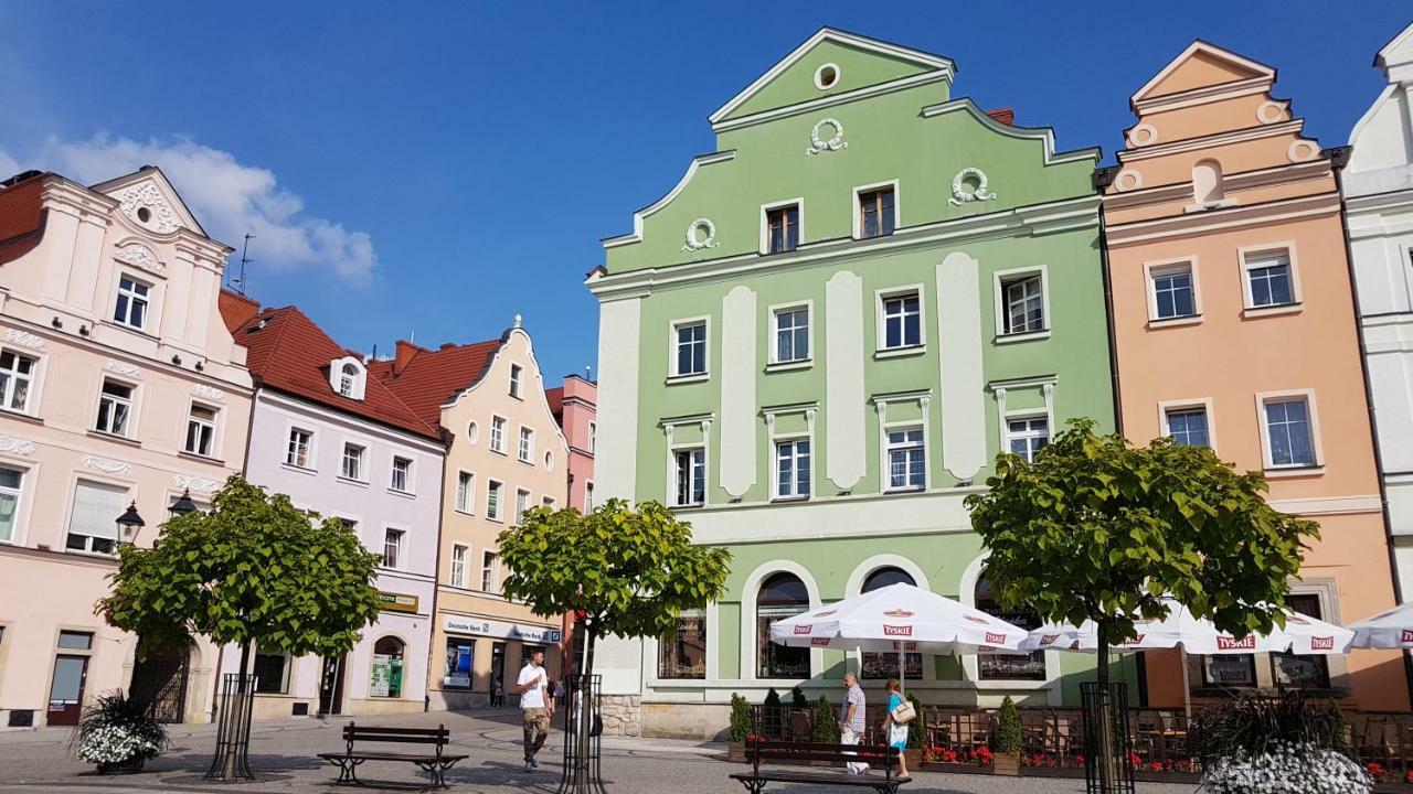 Apartament W Rynku For You Boleslawiec  Kültér fotó